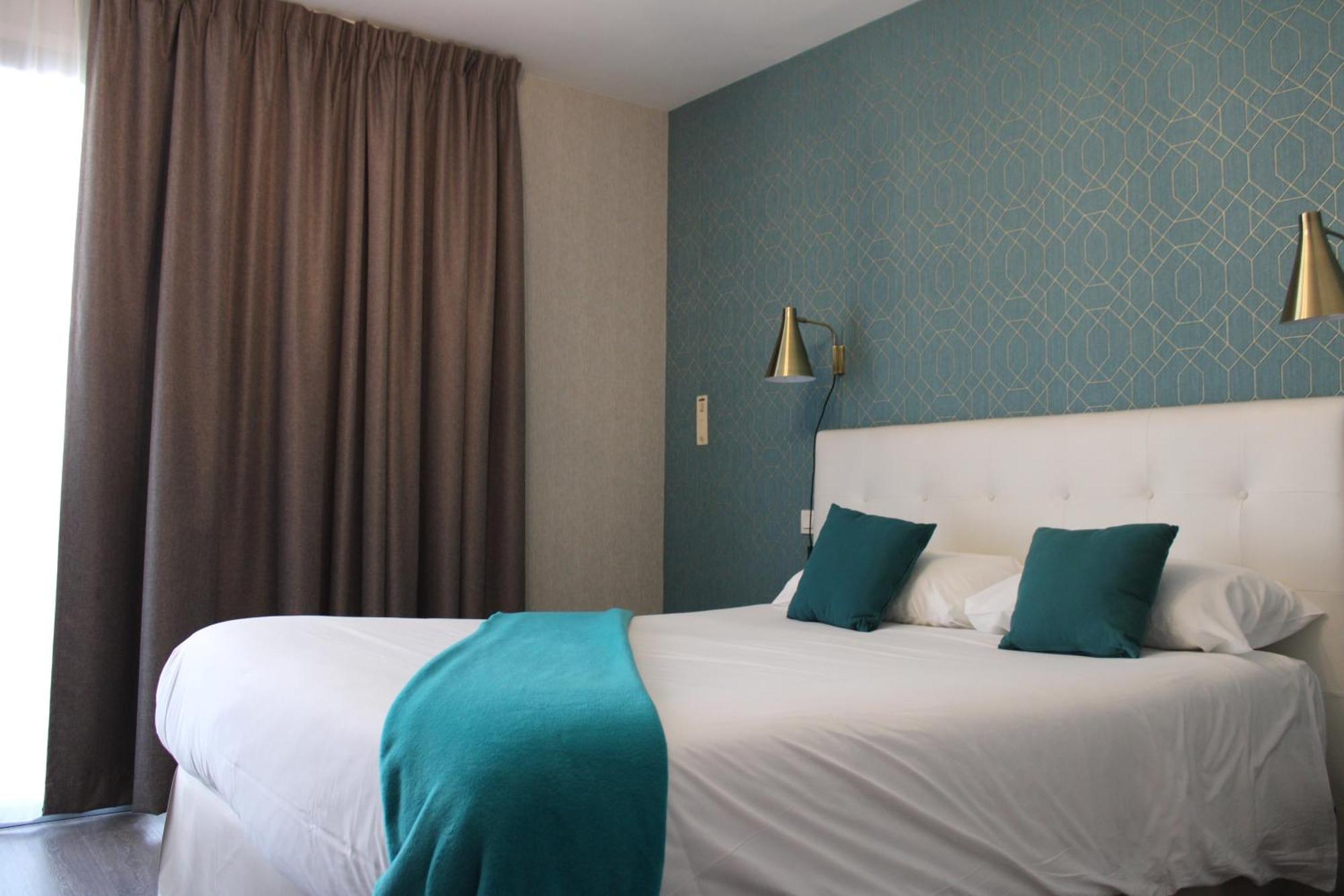 Cit'Hotel L'Etape Saint-Flour  Exterior foto